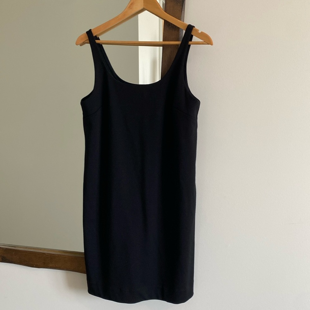 Joe Fresh Black Sleeveless Shift Dress